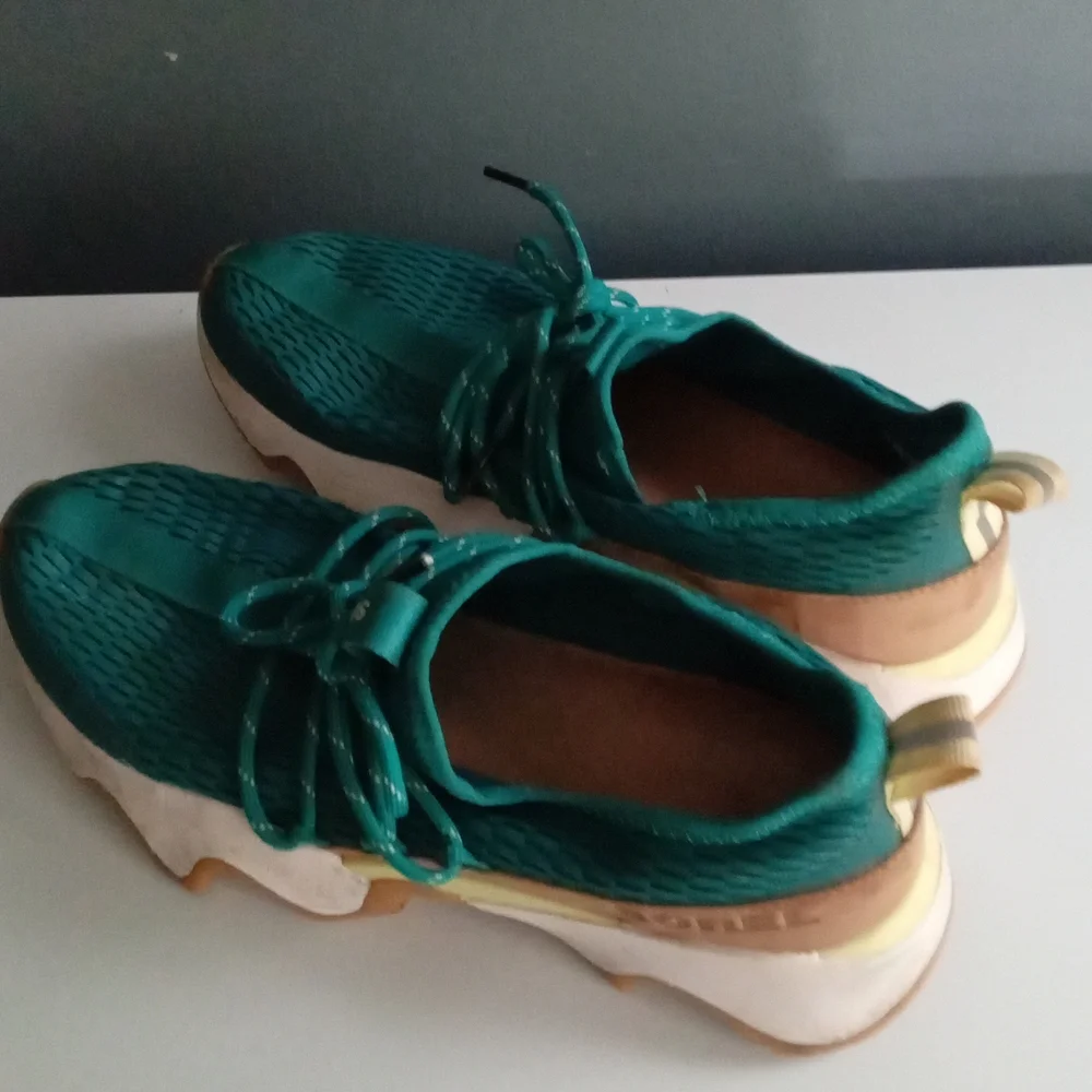 Sorel‎ Kinetic Litelace Teal Sneaker Shoes Women Size 10 Athletic Lace Up - Picture 2 of 5